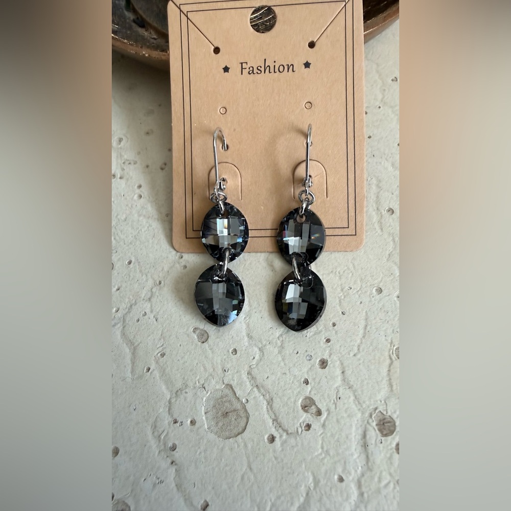 Swarovski Black Crystal Dangle Earrings. Elegant Teardrop. New. Never worn